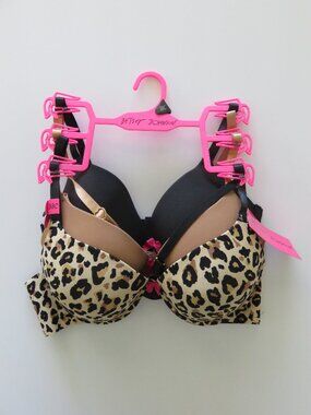 (#132) Betsey Johnson Push-Up 3 pack  bras